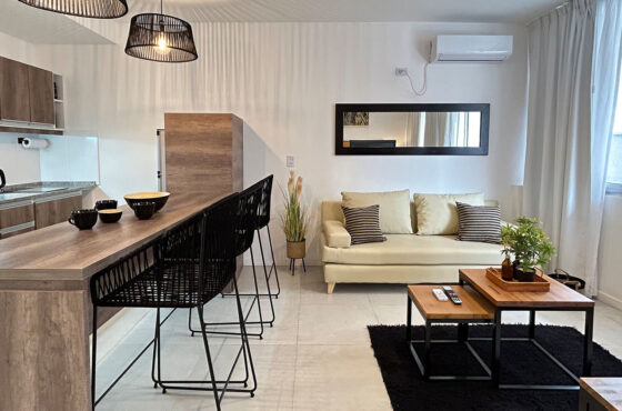 Departamento monoambiente en San Telmo (Bolivar 808 – 107)